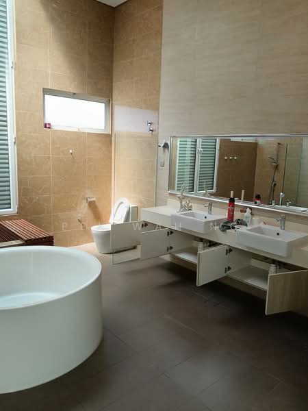 The Effingham untuk Untuk Disewa - RM 14,000 /bulan, Mac 2026 - Bathroom - PropertyGuru.com.my