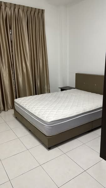 Taman Sutera untuk Untuk Disewa - RM 3,200 /bulan, Mac 2026 - Bedroom - PropertyGuru.com.my