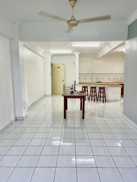 Condominium for Sale at Subang Ville Aman Luxury Condominiums - Ahmad Muslim - Living Room - PropertyGuru.com.my