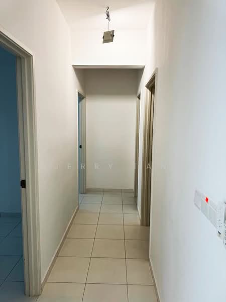 Condominium for Rent at i-Santorini - Jerry Tan - Corridor - PropertyGuru.com.my