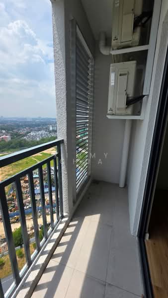 Armani Residence Sg Long untuk Untuk Disewa - RM 1,500 /bulan, Mac 2026 - Balcony - PropertyGuru.com.my