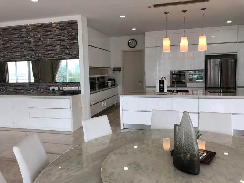 Condominium for Sale at 8 Gurney (The Shore Condominium) - Jacyntha Lee - Kitchen - PropertyGuru.com.my