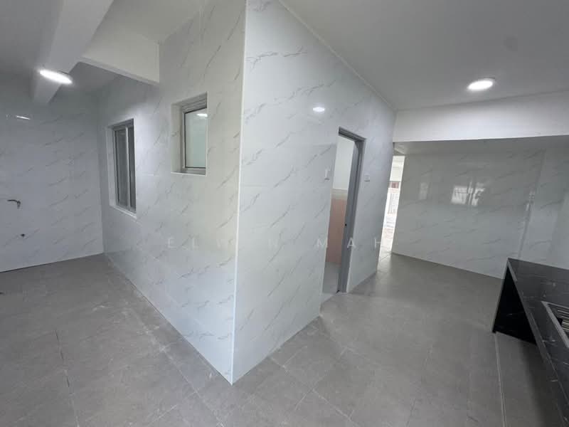 2-storey Terraced House for Sale in Bandar Country Homes (Rawang) - Elwin Mah - Interior - PropertyGuru.com.my