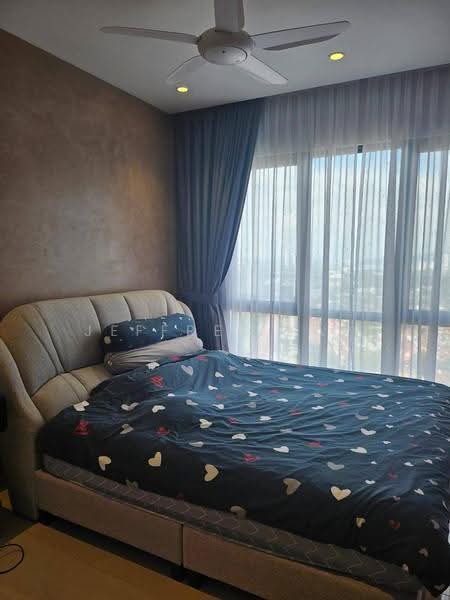 Kediaman Servis untuk Dijual di Amani Residence - Jeffrey Yap - Bedroom - PropertyGuru.com.my