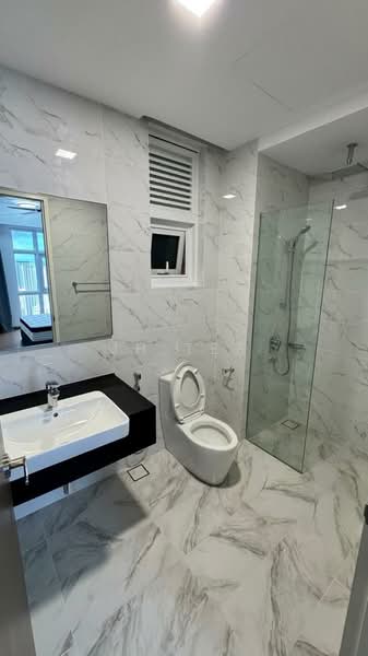 Met 1 Residences untuk Untuk Disewa - RM 4,000 /bulan, Mac 2026 - Bathroom - PropertyGuru.com.my
