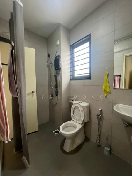 2-storey Terraced House for Sale in Hulu Langat (Selangor) - Bryan Wong - Bathroom - PropertyGuru.com.my
