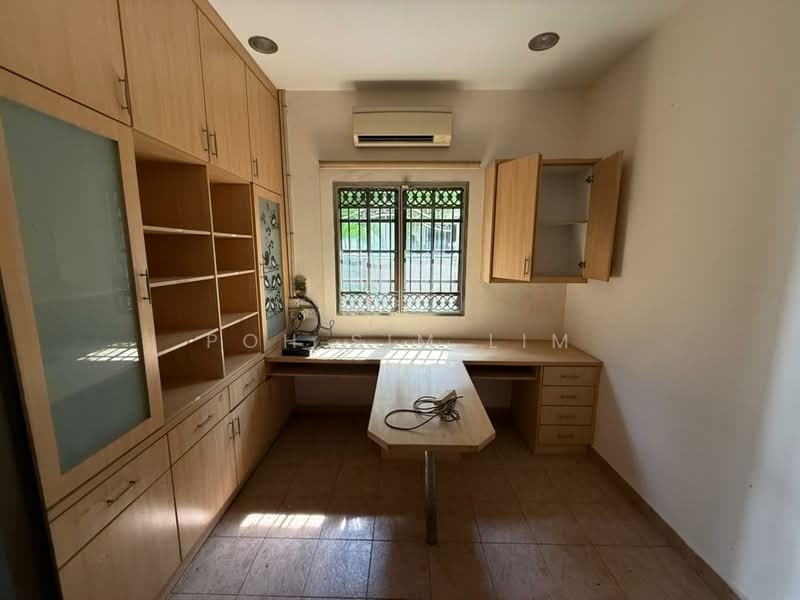Bungalow for Sale in Klang (Selangor) - Poh Sim Lim - Study - PropertyGuru.com.my