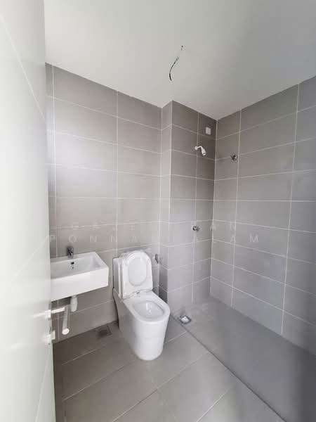 Below Market New 2-storey Terrace House Taman Ara Sendayan, Bandar Sri Sendayan untuk Untuk Dijual - RM 480,000, Mac 2026 - Bathroom - PropertyGuru.com.my