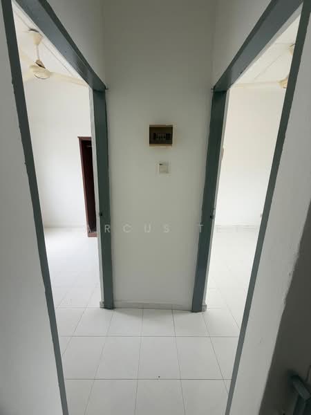 2-storey Terraced House for Sale in Taman Flora Jaya (Batu Pahat) - Marcus Tey - Interior - PropertyGuru.com.my