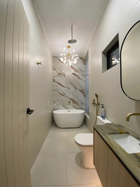 1-storey Terraced House for Rent in Kelana Jaya (Petaling Jaya) - JH Tee - Bathroom - PropertyGuru.com.my