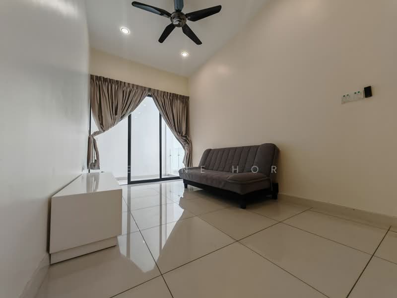 Rumah Bandar untuk Disewa di 16 Sierra (Puchong) - Jeanne Hor - 3rd floor Living Room - PropertyGuru.com.my