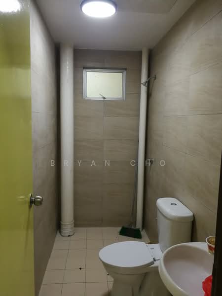 Putra Majestik untuk Untuk Dijual - RM 395,000, Mac 2026 - Bathroom - PropertyGuru.com.my