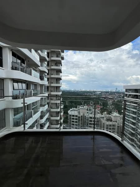 Condominium for Rent at Bay Laurel @ Country Garden Danga Bay - Celine Yong - Balcony - PropertyGuru.com.my