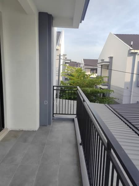 2-storey Terraced House for Rent in Taman Perdana (Simpang Ampat) - Edwin Ng - Balcony - PropertyGuru.com.my
