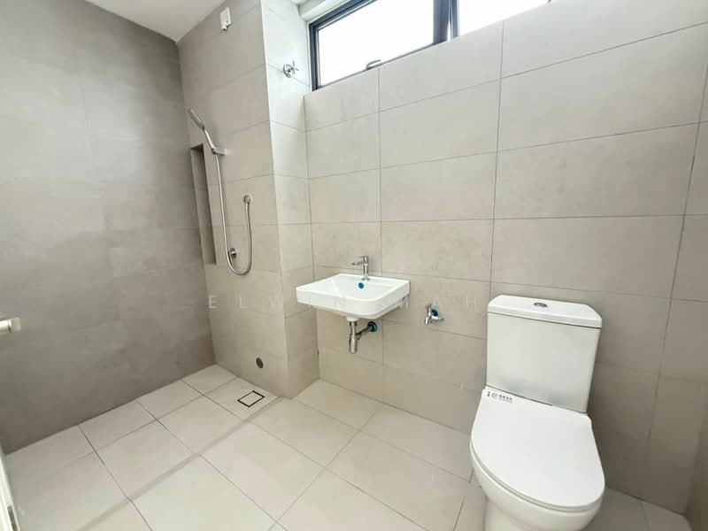 2-storey Terraced House for Sale in Kota Emerald (Rawang) - Elwin Mah - PropertyGuru.com.my