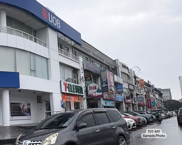 Shop for Rent in Klang (Selangor) - Darren Chen - Exterior - PropertyGuru.com.my