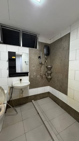 Condominium for Rent at Bukit OUG Condominiums - Zack Yahya - Bathroom - PropertyGuru.com.my