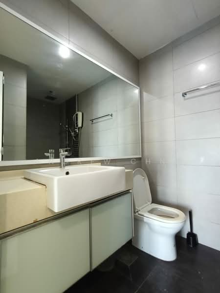 Zen Suites @ Zetapark untuk Untuk Disewa - RM 1,550 /bulan, Mac 2026 - Bathroom - PropertyGuru.com.my