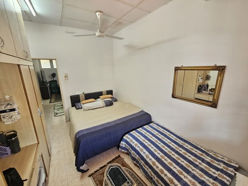 Bukit Jelutong untuk Untuk Dijual - RM 780,000, Mac 2026 - Bedroom - PropertyGuru.com.my