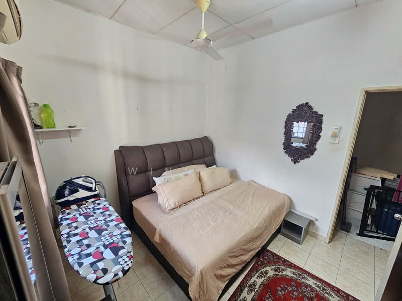 Bukit Jelutong untuk Untuk Dijual - RM 780,000, Mac 2026 - Bedroom - PropertyGuru.com.my