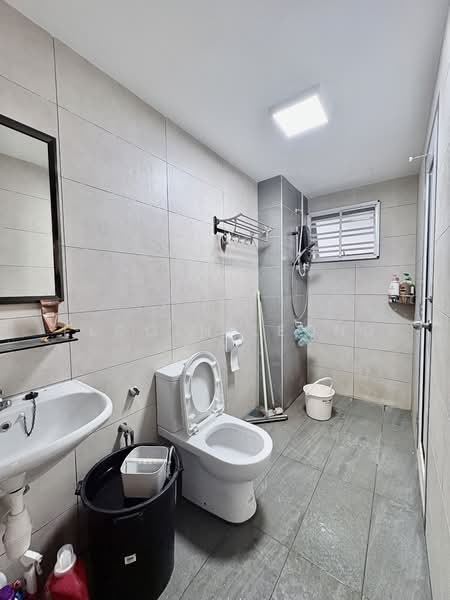 2-storey Terraced House for Sale in Mahkota Hills (Lenggeng) - Elcoln Leong - Bathroom - PropertyGuru.com.my