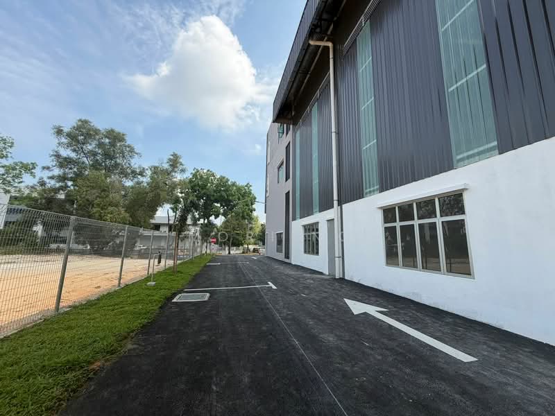 Factory for Rent in Glenmarie (Selangor) - Mori Ng - Exterior - PropertyGuru.com.my