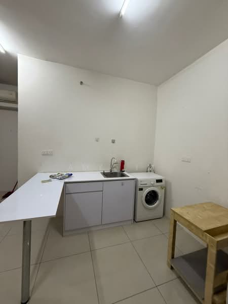 Servis Apartment untuk Disewa di Menara Geno - Amy Lim - Kitchen - PropertyGuru.com.my