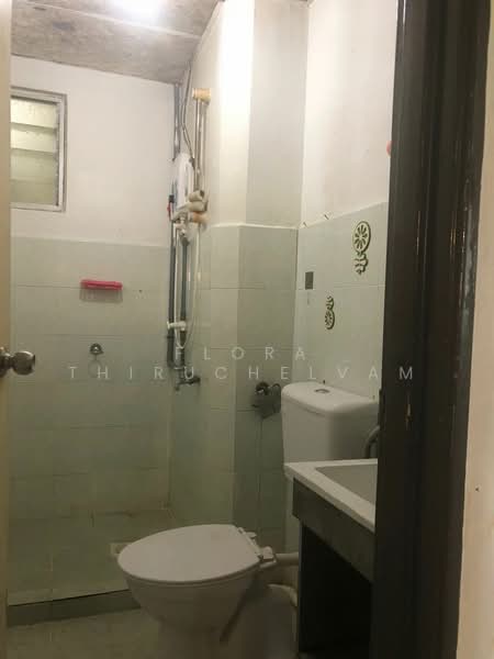 Kristal Heights 2 untuk Untuk Disewa - RM 1,400 /bulan, Mac 2026 - Bathroom - PropertyGuru.com.my