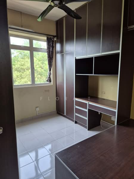 Kristal Heights 2 untuk Untuk Disewa - RM 1,400 /bulan, Mac 2026 - Study - PropertyGuru.com.my