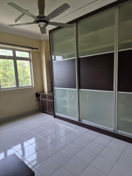 Kristal Heights 2 untuk Untuk Disewa - RM 1,400 /bulan, Mac 2026 - Bedroom - PropertyGuru.com.my