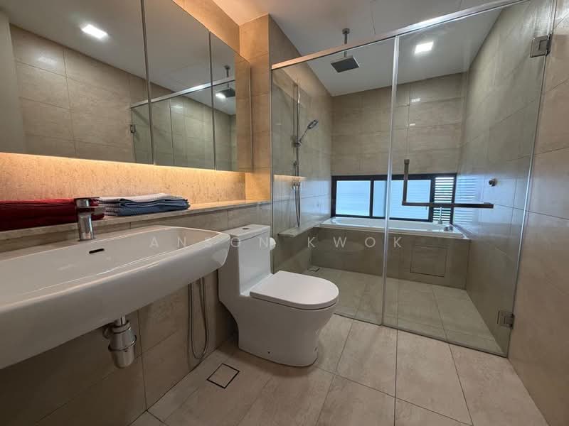 The WaterEdge (Pinggiran Air) untuk Untuk Disewa - RM 8,500 /bulan, Mac 2026 - Bathroom - PropertyGuru.com.my