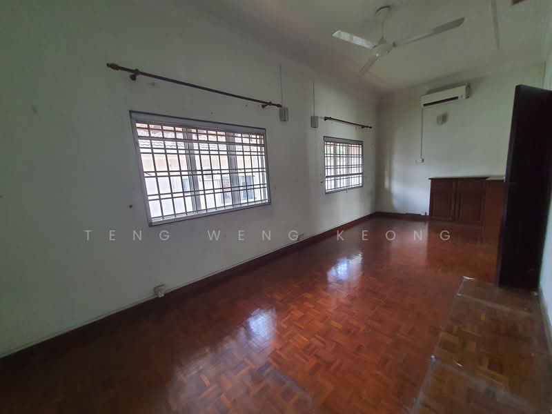 Rumah Banglo untuk Dijual di Ampang Jaya (Ampang) - Teng Weng Keong - Living Room - PropertyGuru.com.my