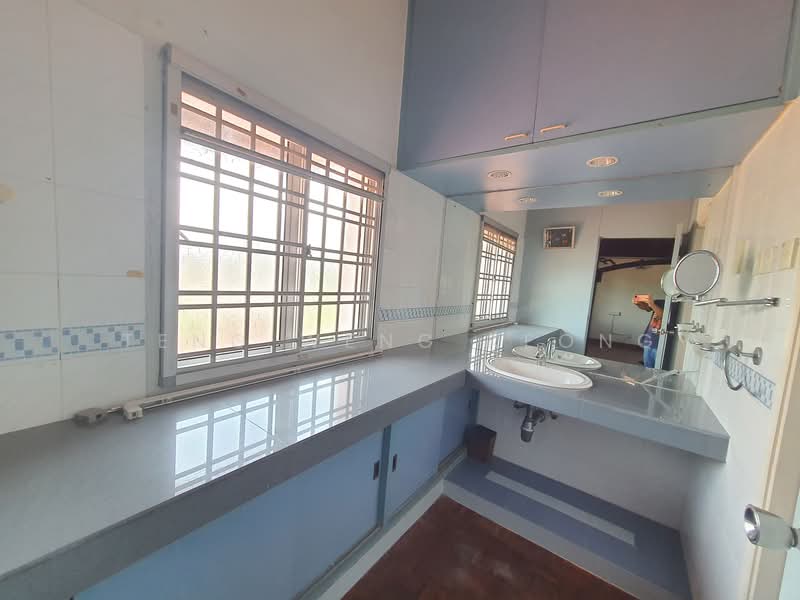 Rumah Banglo untuk Dijual di Ampang Jaya (Ampang) - Teng Weng Keong - Bathroom - PropertyGuru.com.my
