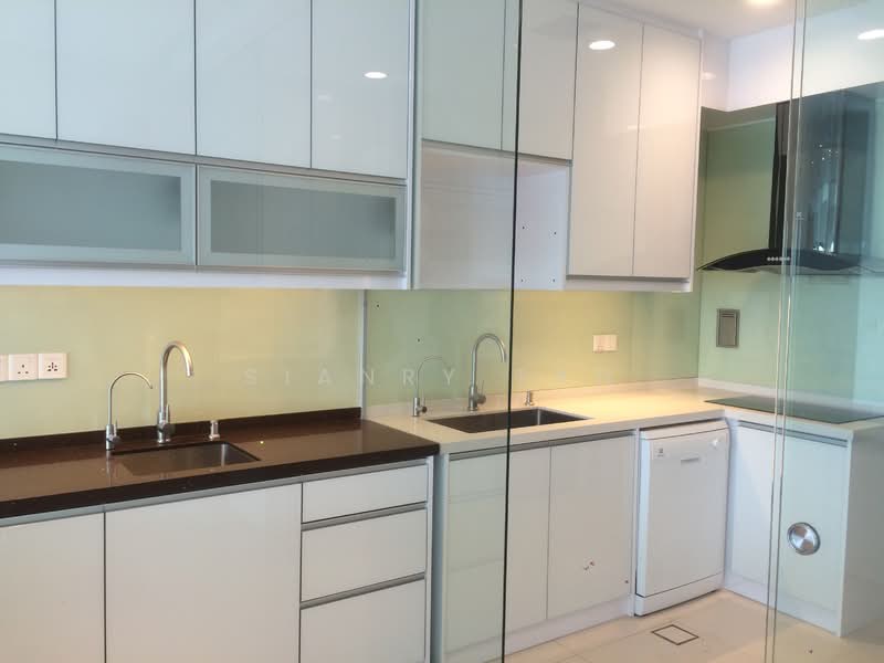 Condominium for Sale at KM1 East - Sianry Tan - Kitchen - PropertyGuru.com.my