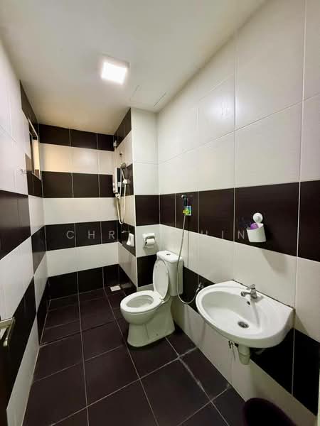 Sky Oasis Residence (Pangsapuri Oasis 1) untuk Untuk Disewa - RM 1,800 /bulan, Mac 2026 - Bathroom - PropertyGuru.com.my