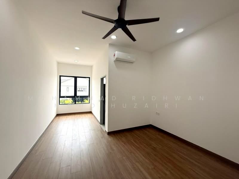 Semi-Detached House for Sale in Cyber 10 (Cyberjaya) - Muhammad Ridhwan Mohd Huzairi - Interior - PropertyGuru.com.my