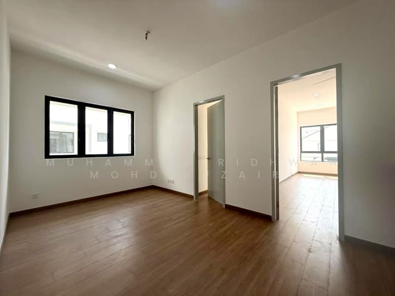 Semi-Detached House for Sale in Cyber 10 (Cyberjaya) - Muhammad Ridhwan Mohd Huzairi - Interior - PropertyGuru.com.my