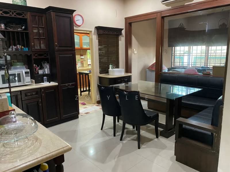 Taman Sri Pulai Perdana untuk Untuk Dijual - RM 1,450,000, Mac 2026 - Kitchen - PropertyGuru.com.my