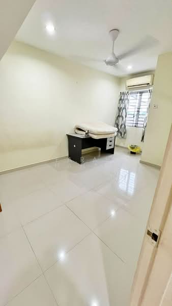 Taman Bukit Permai untuk Untuk Disewa - RM 1,500 /bulan, Mac 2026 - PropertyGuru.com.my