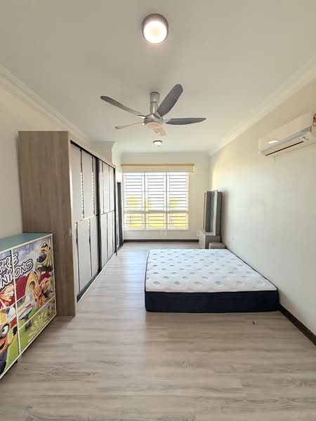 Gurney Beach Resort untuk Untuk Disewa - RM 4,500 /bulan, Mac 2026 - Bedroom - PropertyGuru.com.my