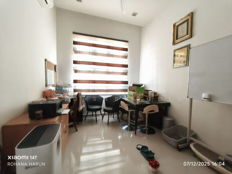 Bungalow for Sale in Ukay Bistari (Ulu Kelang) - Abid Sabarudin - Study - PropertyGuru.com.my