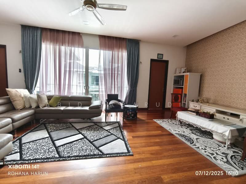 Bungalow for Sale in Ukay Bistari (Ulu Kelang) - Abid Sabarudin - Living Room - PropertyGuru.com.my