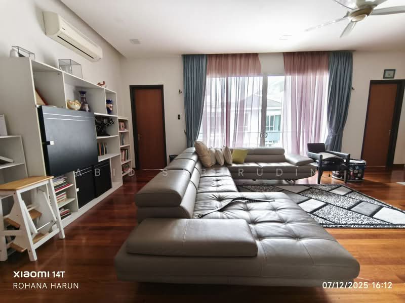 Bungalow for Sale in Ukay Bistari (Ulu Kelang) - Abid Sabarudin - Living Room - PropertyGuru.com.my