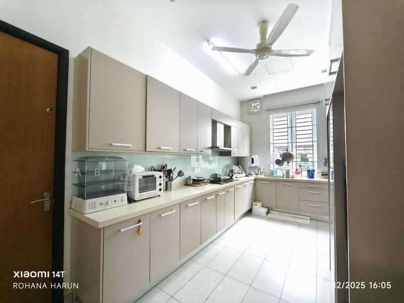 Bungalow for Sale in Ukay Bistari (Ulu Kelang) - Abid Sabarudin - Kitchen - PropertyGuru.com.my
