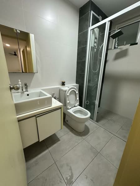 Service Residence for Rent at Impiria Residensi Bukit Tinggi Klang - Lim Jeon - Bathroom - PropertyGuru.com.my