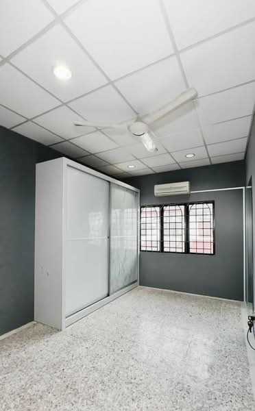 2-storey Terraced House for Sale in Taman Bayu Perdana (Klang) - Joanne Tan - Bedroom - PropertyGuru.com.my