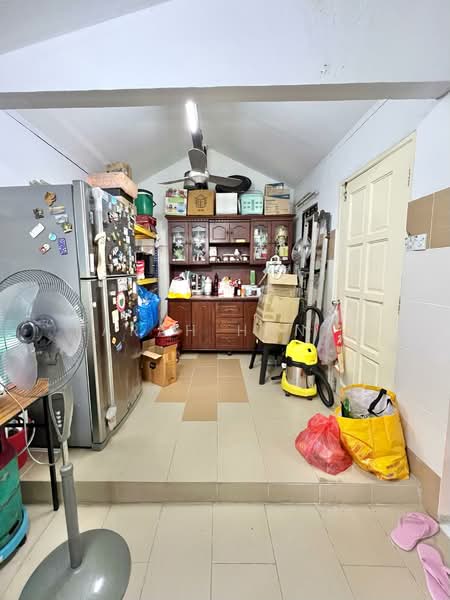 2-storey Terraced House for Sale in Bandar Bukit Mahkota (Bangi) - Farah Hanan - Kitchen - PropertyGuru.com.my