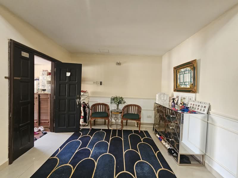 Bukit Jelutong untuk Untuk Dijual - RM 870,000, Mac 2026 - Entrance - PropertyGuru.com.my