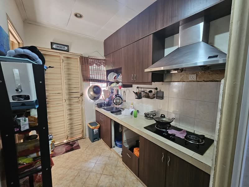 Bukit Jelutong untuk Untuk Dijual - RM 870,000, Mac 2026 - Kitchen - PropertyGuru.com.my