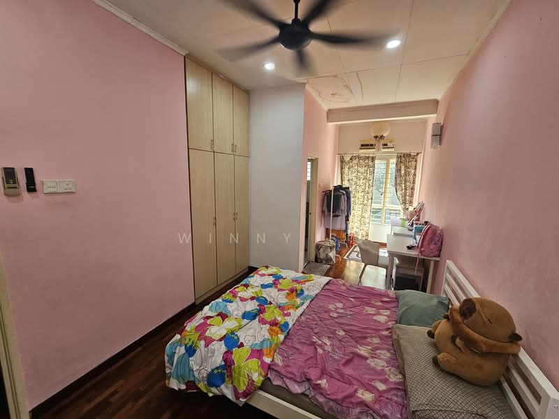 Bukit Jelutong untuk Untuk Dijual - RM 870,000, Mac 2026 - Bedroom - PropertyGuru.com.my